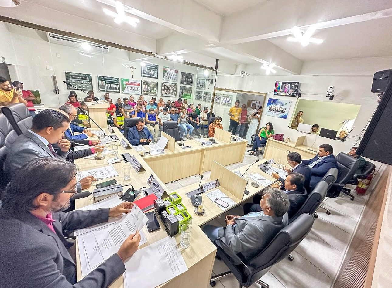 Vereadores de Alhandra aprovam reajuste do piso salarial do Magistério Municipal